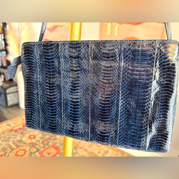 Vintage J. Renee Blue Snakeskin Bag - Picture 4 of 10